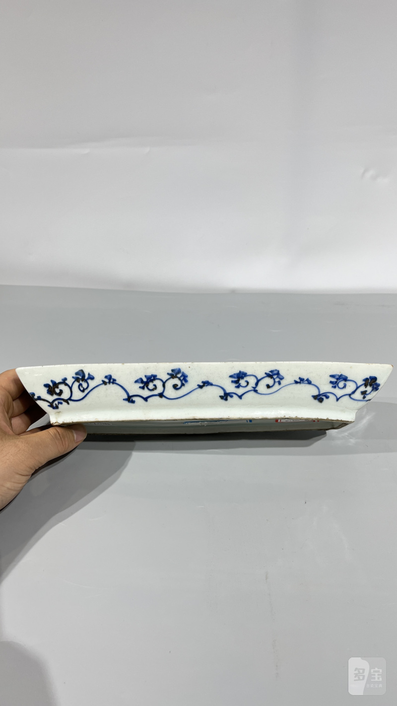 清 青花山水人物纹船洗、清 青花冰梅开窗博古纹罐（一组） - 图11